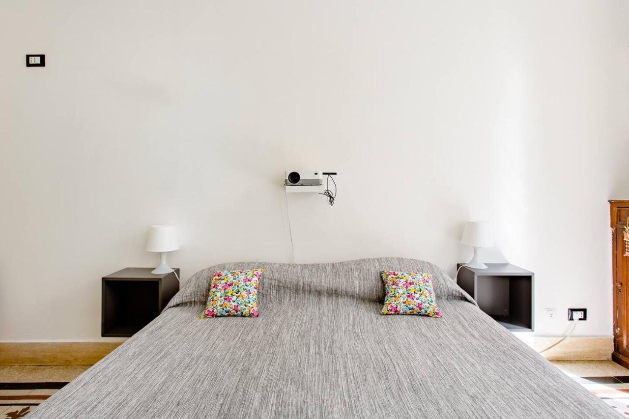Il Lapino Hotel Palermo Bagian luar foto